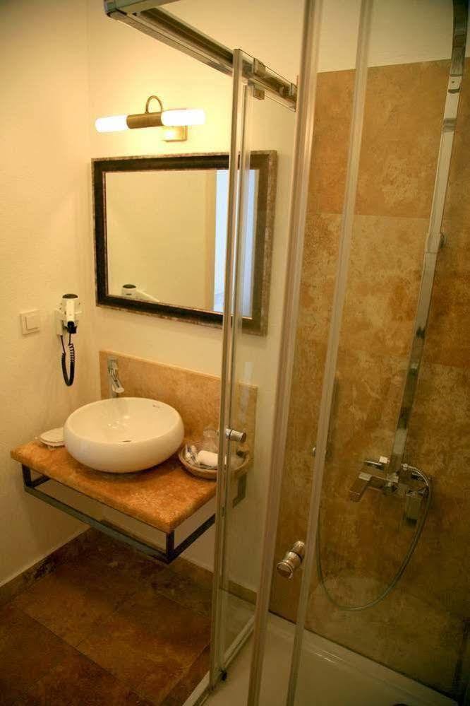 Hotel Gule Cunda Ayvalı Esterno foto