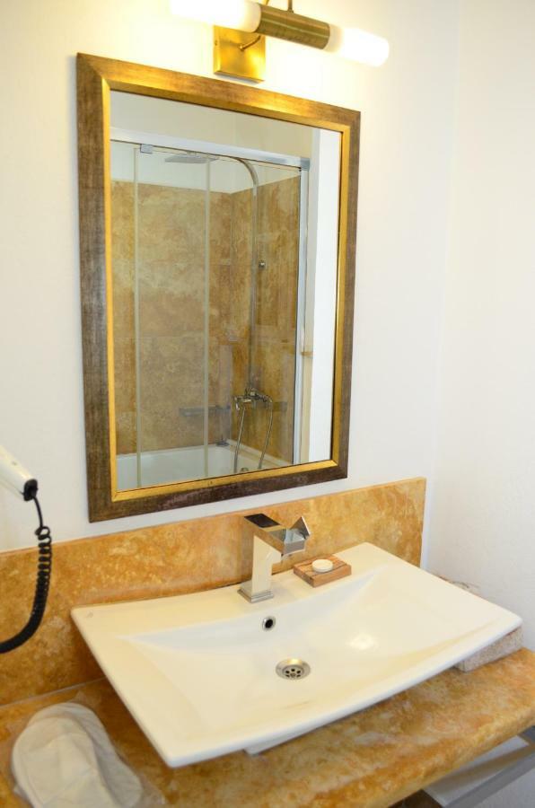 Hotel Gule Cunda Ayvalı Esterno foto